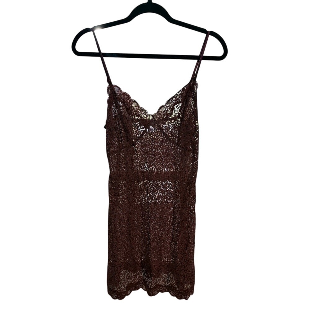 POL‎ Burgundy Lace Chemise with Adjustable Straps